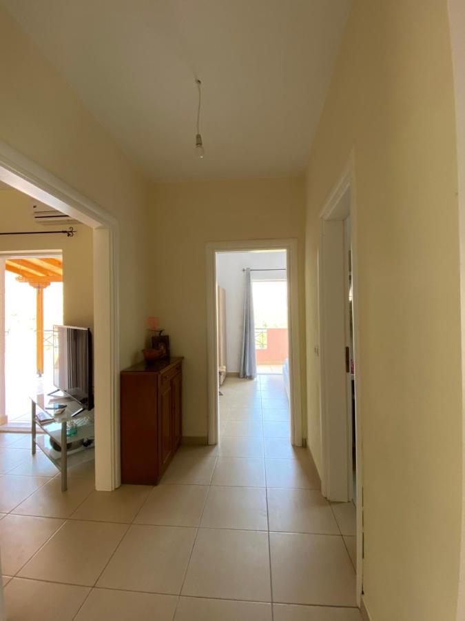 Gkiko'S Guest House Qeparo Extérieur photo